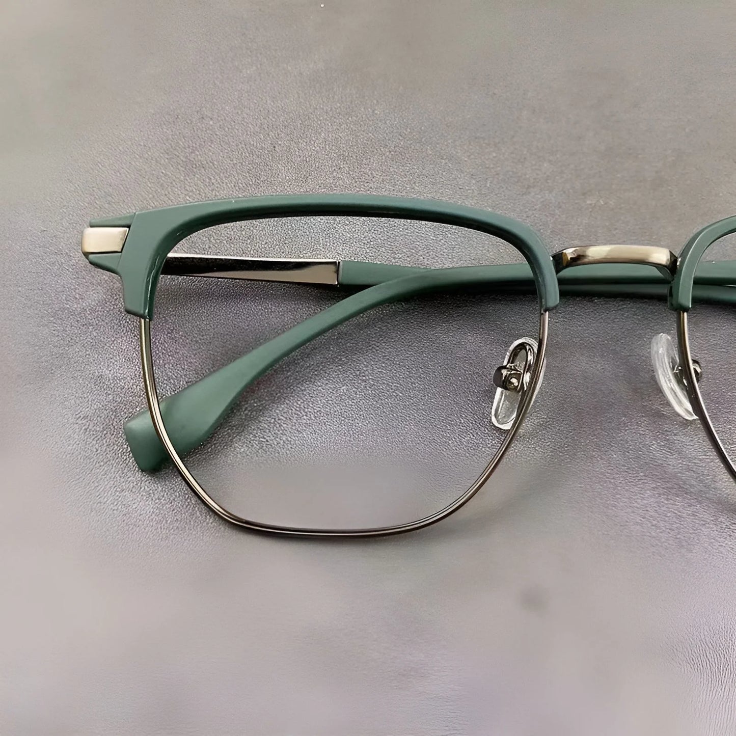 Bluelight Glasses Mens,Clear Visual Effect Bluelight Glasses Mens,Lightweight Material Computer Glasses,Touhui,